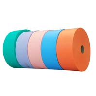 The hygiene PP non-woven fabric uses polypropylene resin as the main raw material, with only 0.9 proportion. The weight of PP fabric is only three fifths that of cotton, fluffy and feeling good